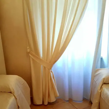 Ivana Sweet House